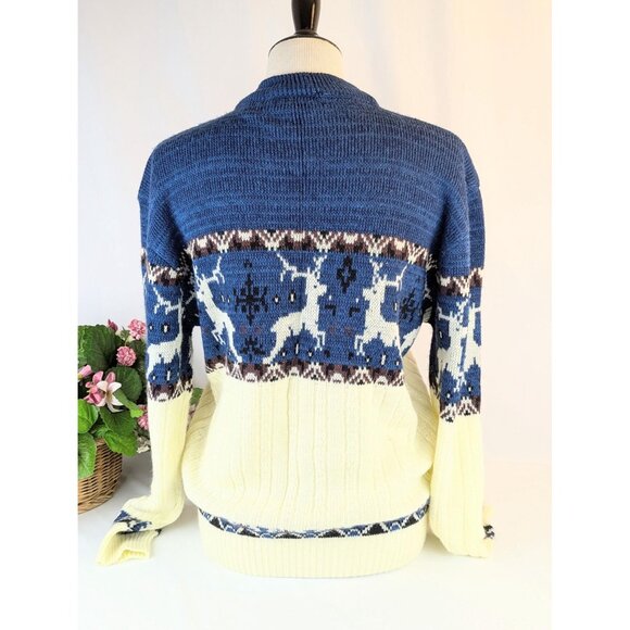 Vintage 1980s Women's Nordic Fair Isle Sweater Blue Ecru Reindeer Warm Winter - Picture 7 of 10